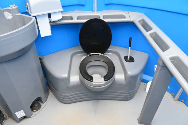 Best Handicap porta potty rental  in Silver Lake, FL
