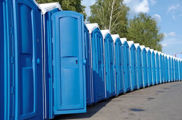 Portable Toilet Options We Offer in Silver Lake, FL